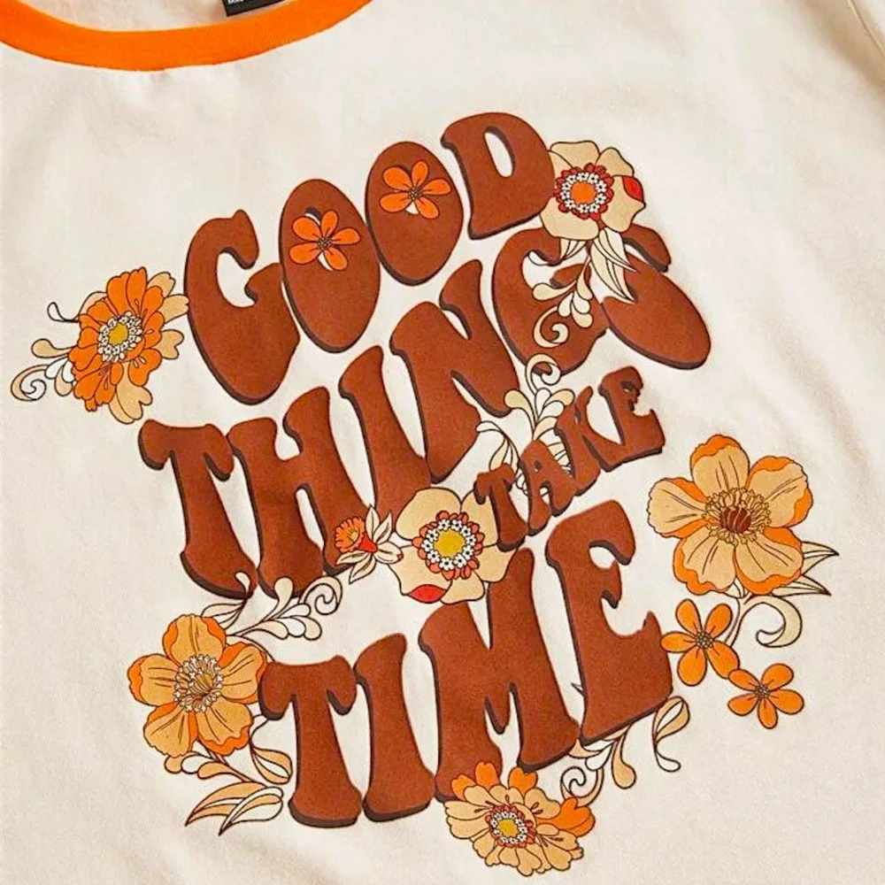 “Good Things Take Time” Slogan Contrast Graphic Cropped Tee - Picture 3 of 16